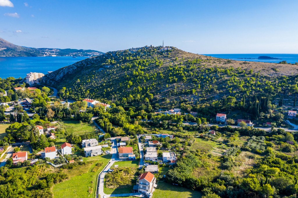 Dubrovnik County Building Plot — 3,000 m² Project Land — photo 4