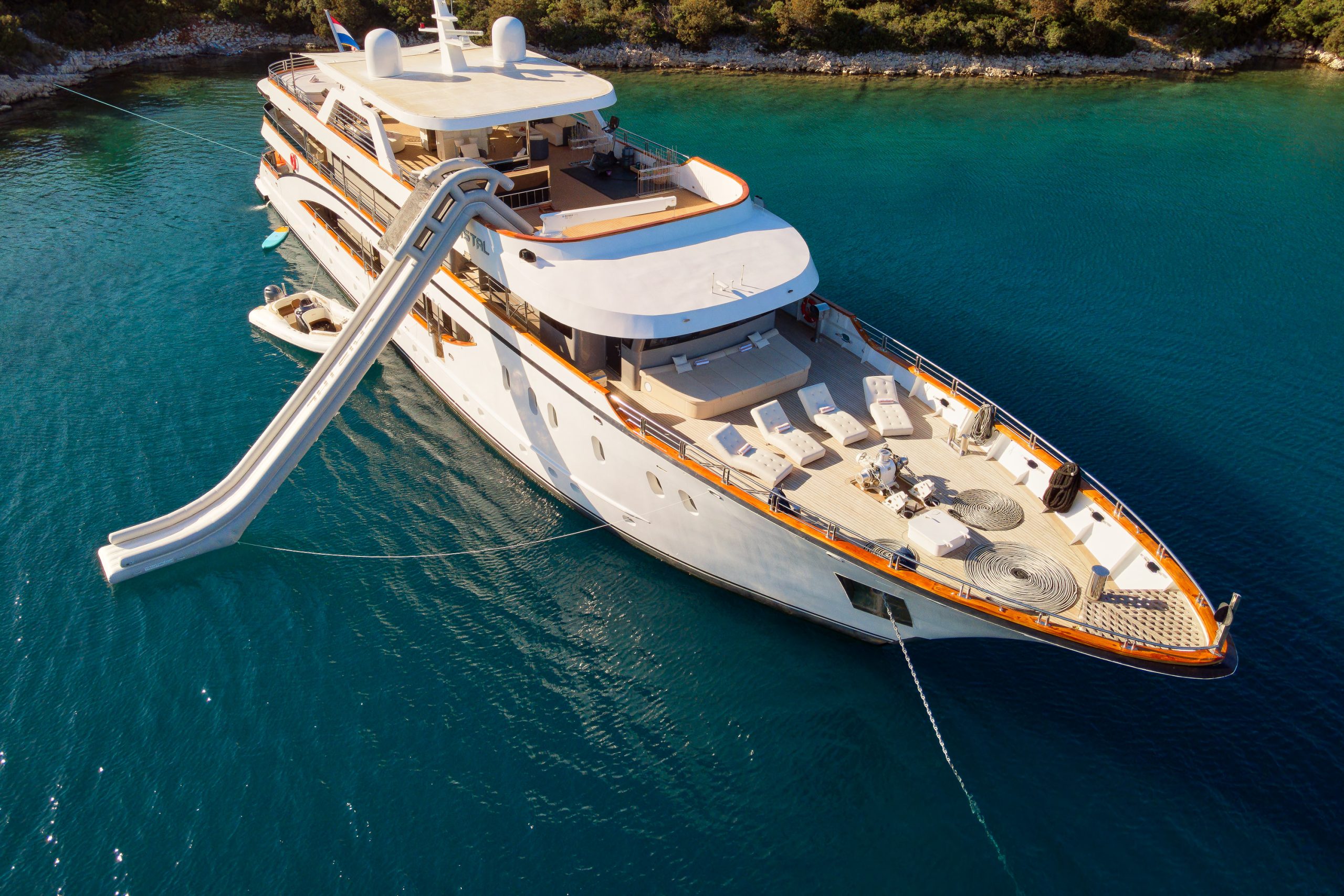Cristal Superyacht