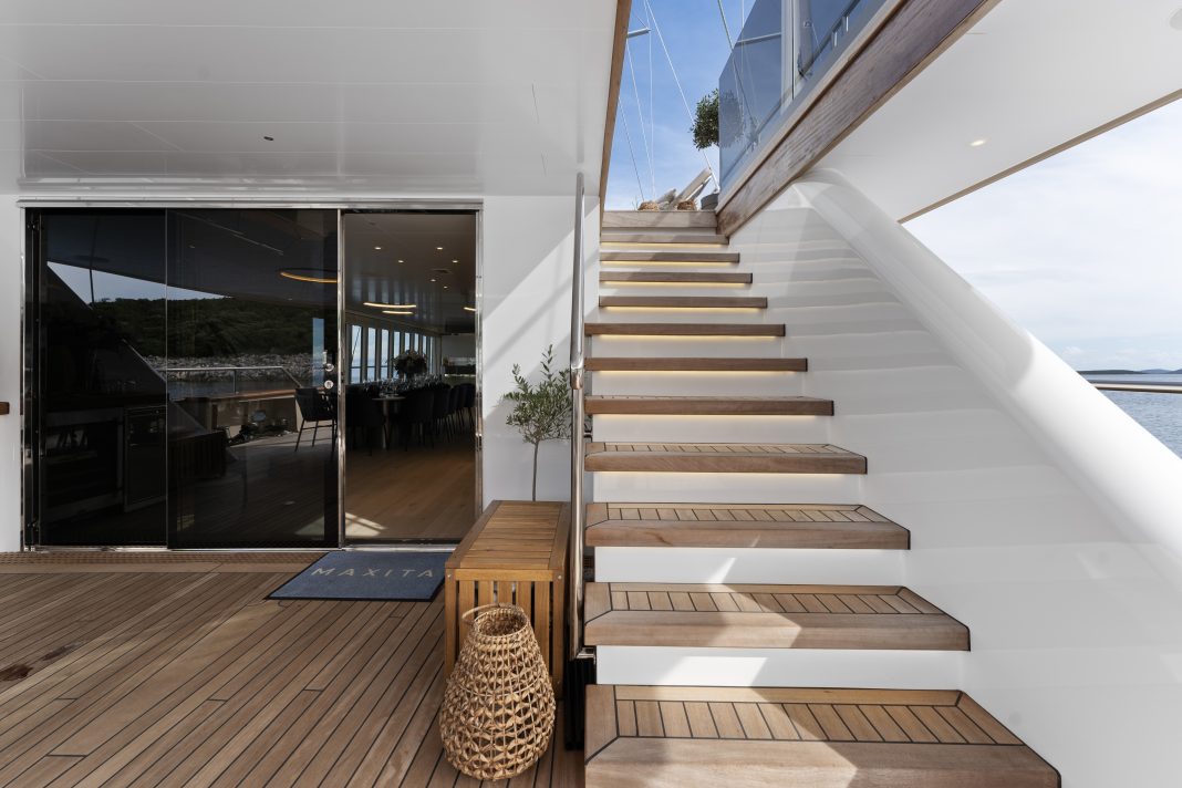 33. MAXITA Stairs to sun deck