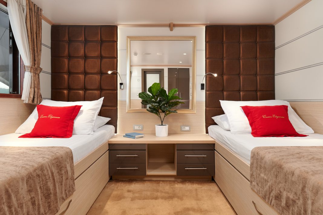 39. QUEEN ELEGANZA Twin stateroom - Main deck