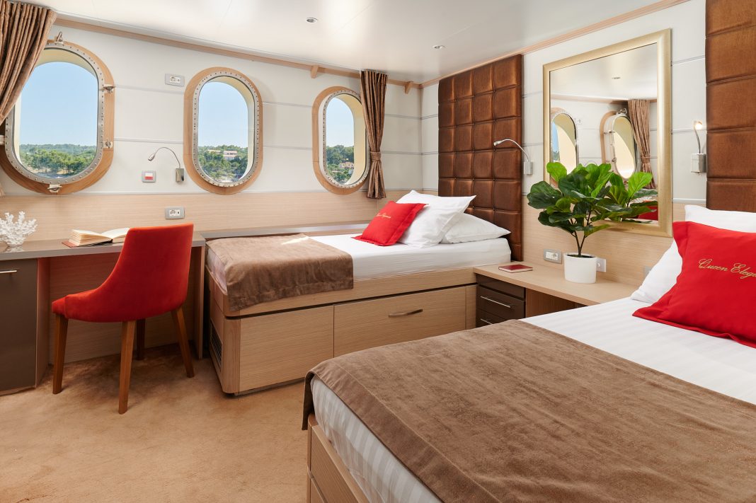 40. QUEEN ELEGANZA Twin stateroom - Main deck