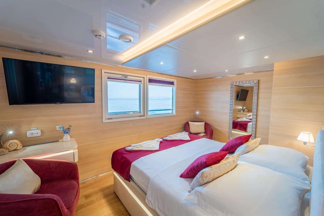 44. RIVA Double stateroom - Upper deck