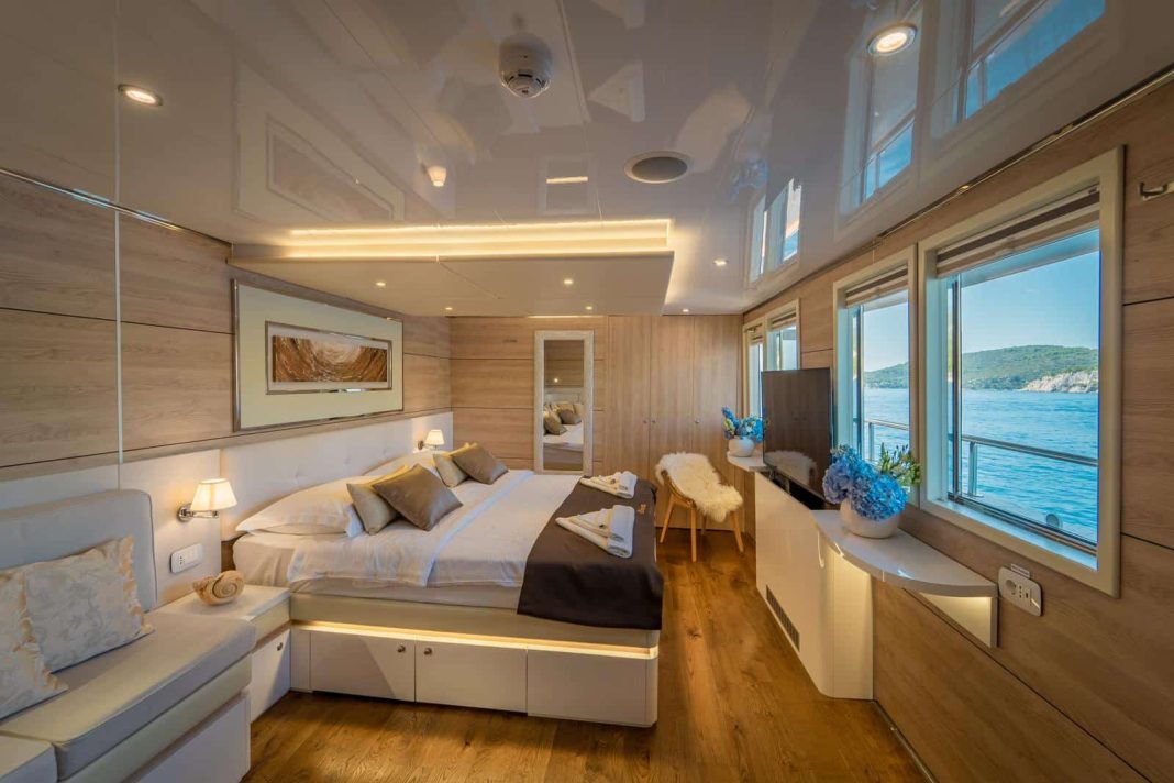 47. RIVA Double stateroom - Main deck