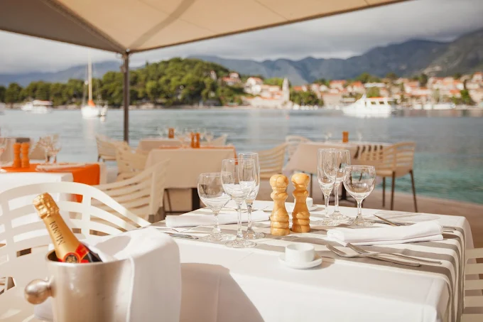 ALH_croatia_spinaker_restaurant_04