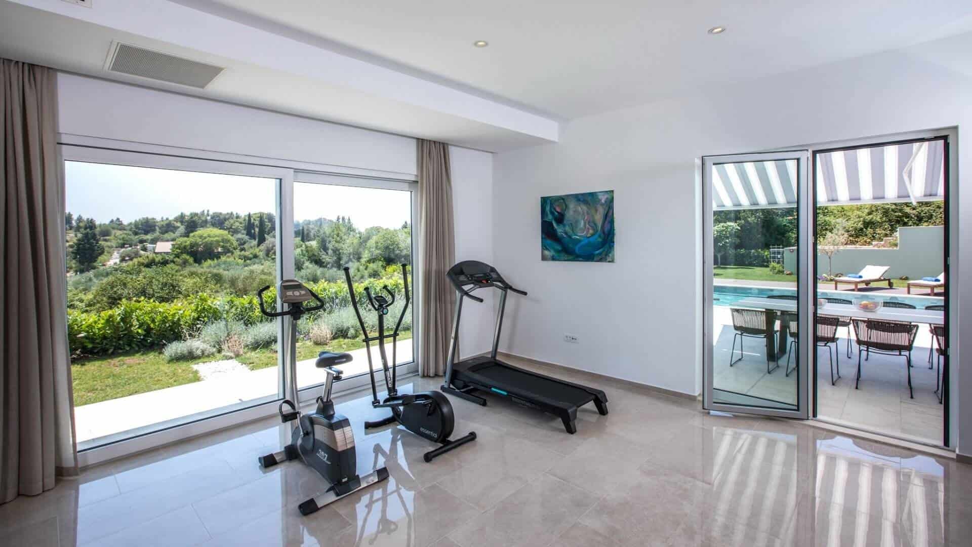 c09cb3c13132735945b9b92a820ca820